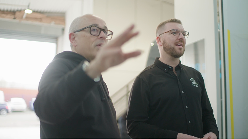 Discover how Spotted Bee, a logistics company in Greater Manchester, grew their business on a reliable mobile phone network.